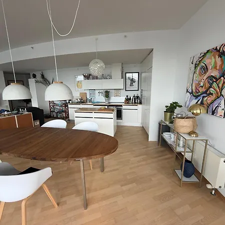 Luxurious 2-bedroom With Stunning View - Jan & Feb 2027 - 60 Days Apartment Copenhagen